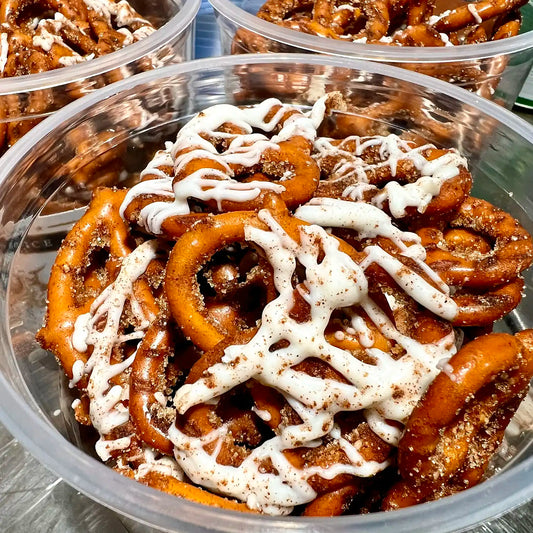 PUMPKIN SPICE PRETZELS